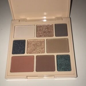 ⭐️ Cinta London Living The Eye Life Eyeshadow Palette - New In Box